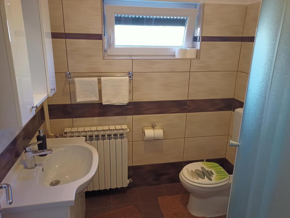 Apartment Tomas,,,Spacious House With Private Parking,Terrace,5G Internet,,,,, Zadar Exterior photo