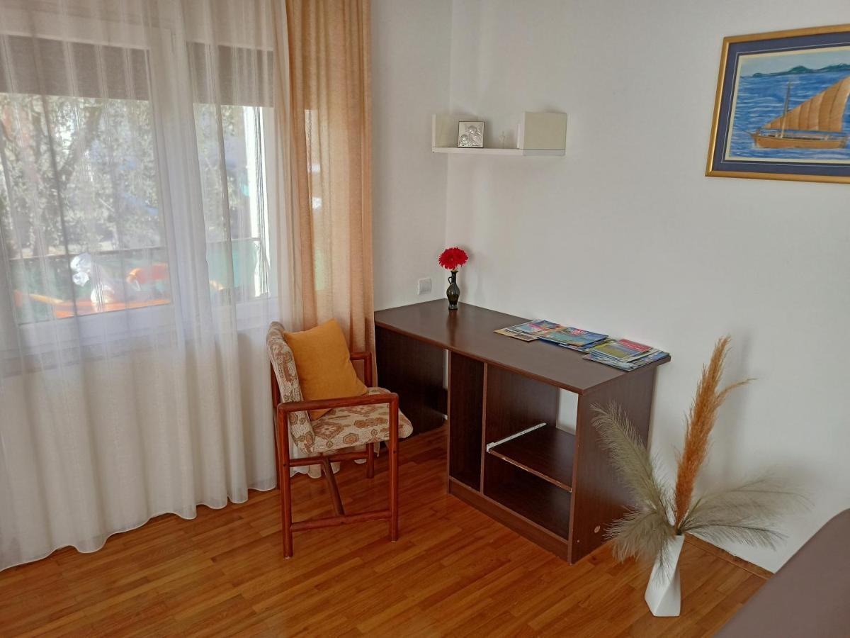 Apartment Tomas,,,Spacious House With Private Parking,Terrace,5G Internet,,,,, Zadar Exterior photo